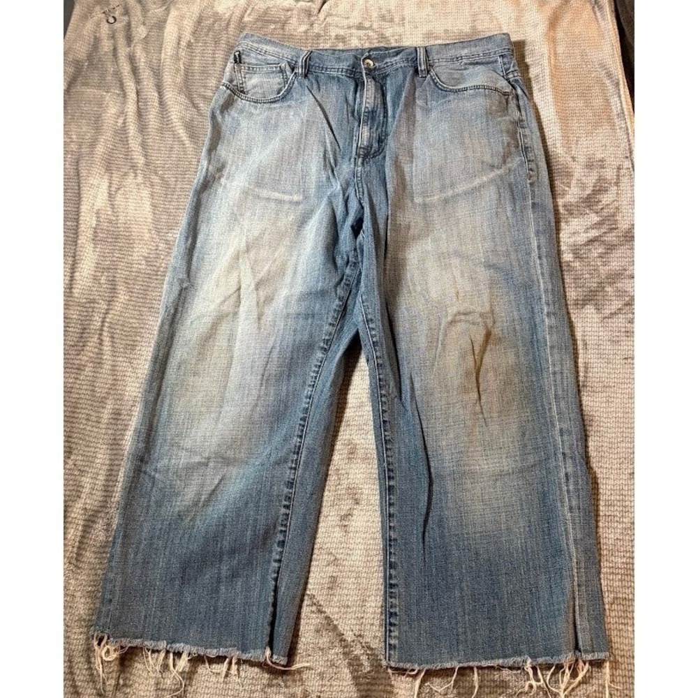 Ecko Unltd Mens Baggy Fit Jeans Size 40 Light Wash Wide Leg Denimâ Raw Hem.